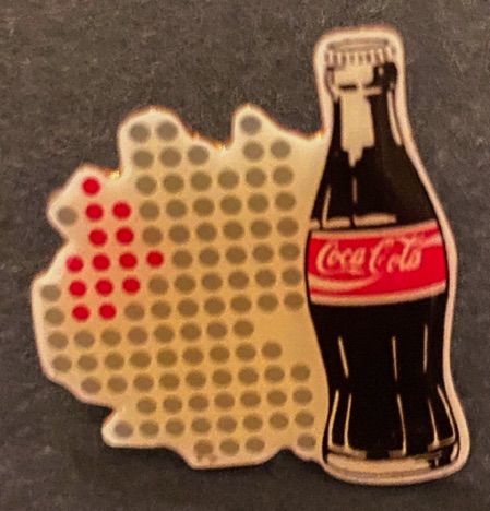 04889-1 € 2,00 coa cola pin fles.jpeg